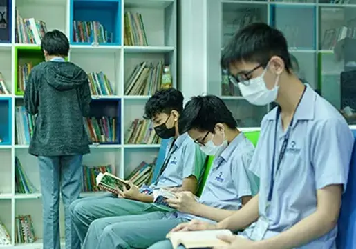 Library at IPC Schools